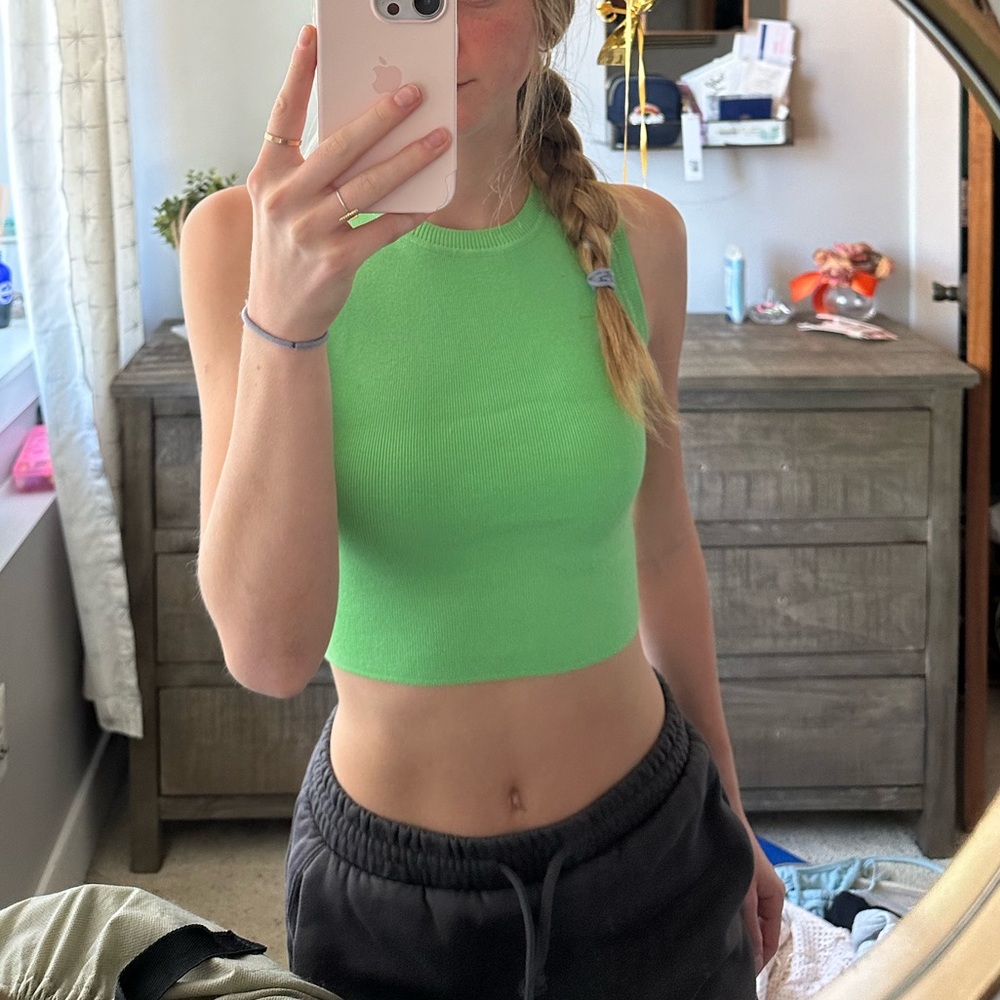 Zara square green tank top #zara #stpatricksday #cute